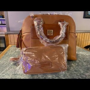 DOONEY & BOURKE NWT BRAND NEW CARAMEL PURSE AND WALLET!!!! Aubrey TSV Satchel!